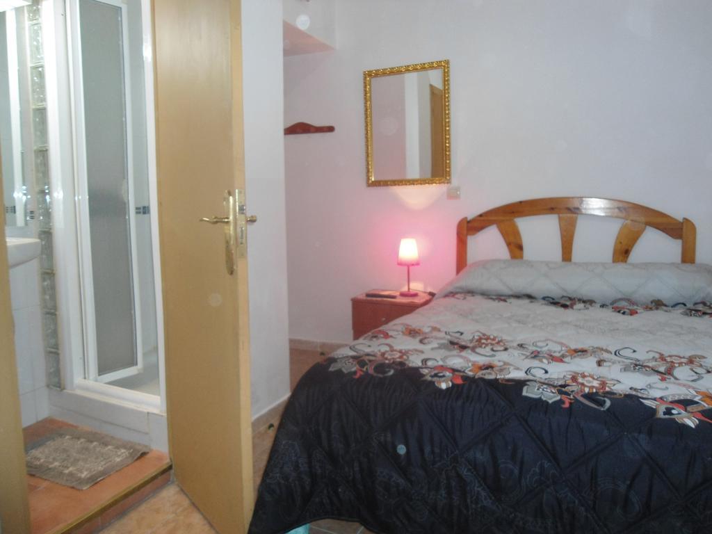 Hostal Florida Madrid Buitenkant foto