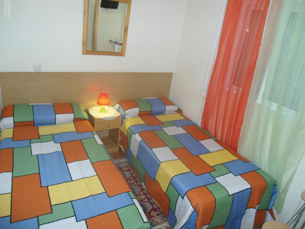 Hostal Florida Madrid Buitenkant foto