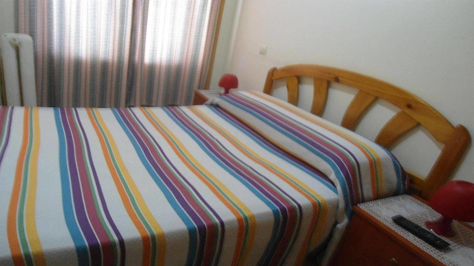 Hostal Florida Madrid Buitenkant foto